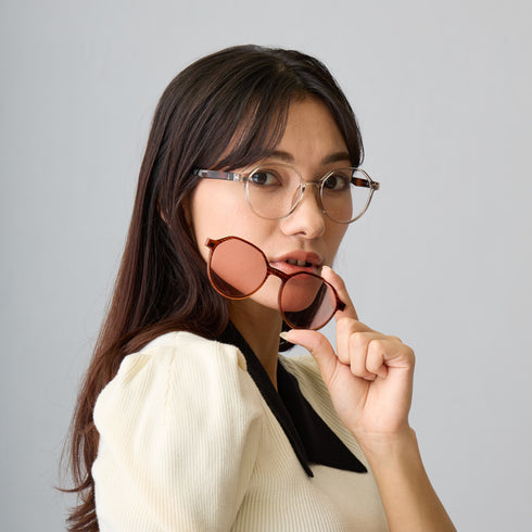 1本で複数のレンズに交換できるクリップオンサングラス クラウンパントシェイプ EP310